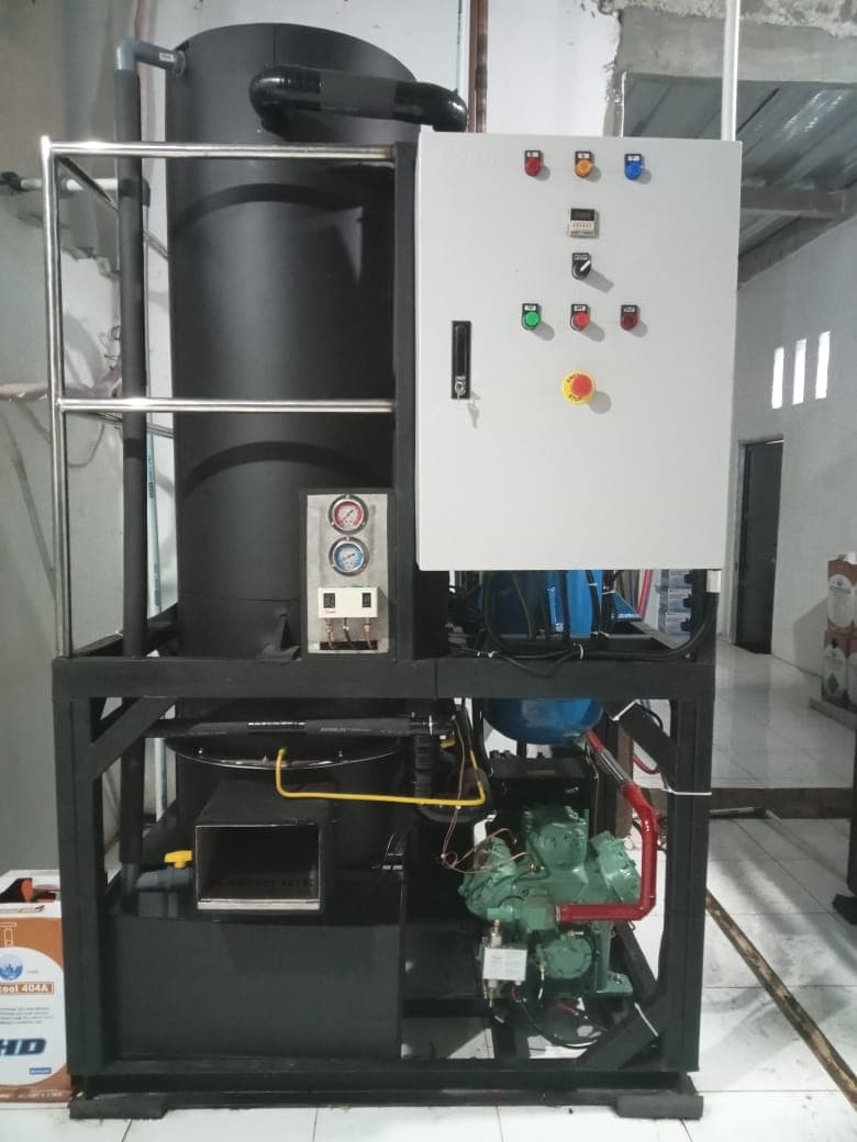 Mesin Es Kristal SAMUI – S500 / Kapasitas 500 Kg